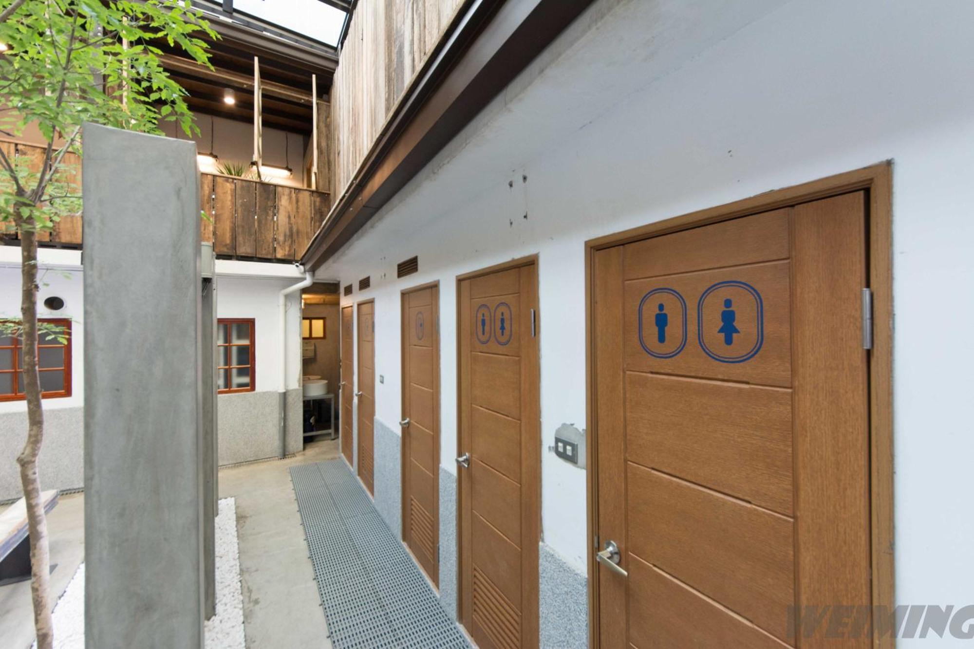 158 Hostel Tainan Extérieur photo